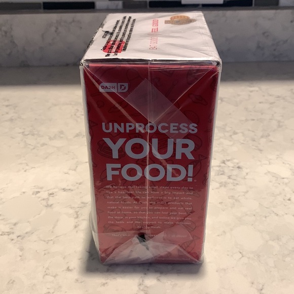 Dash Leopard Mini Waffle Maker - Picture 4 of 5